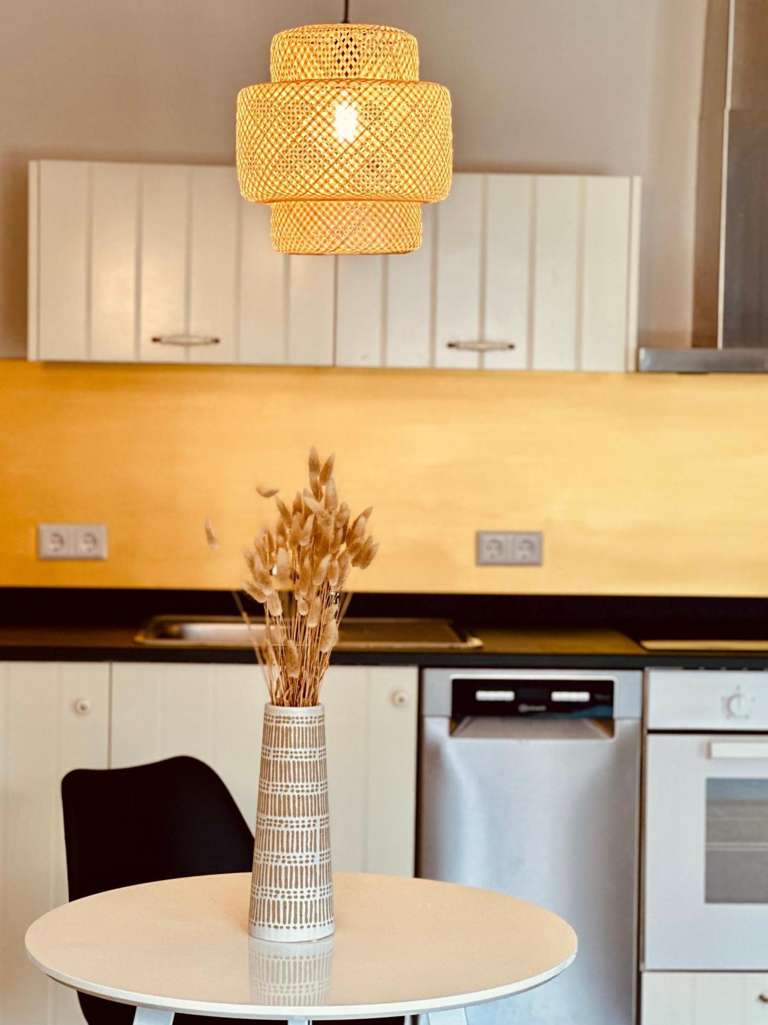 Stadthaus Neckarsulm Serviced Apartments - Stadthaus Schrade Экстерьер фото